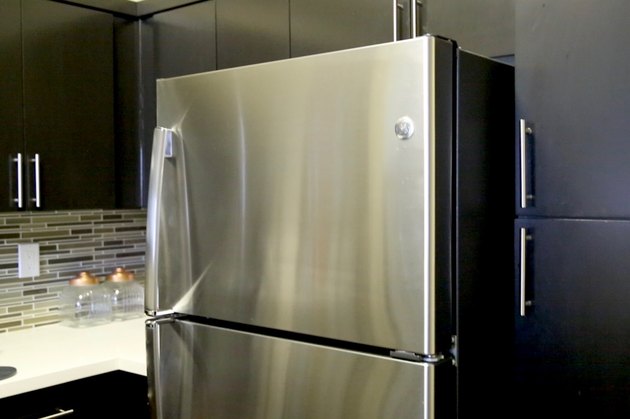 3 bước làm sạch tủ lạnh bằng thép không gỉ“thần tốc” - Ảnh 9