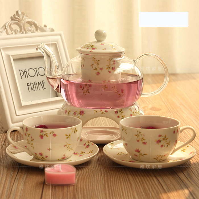 Bộ sản phẩm uống trà được thiết kế “đẹp từng cen-ti-mét”.