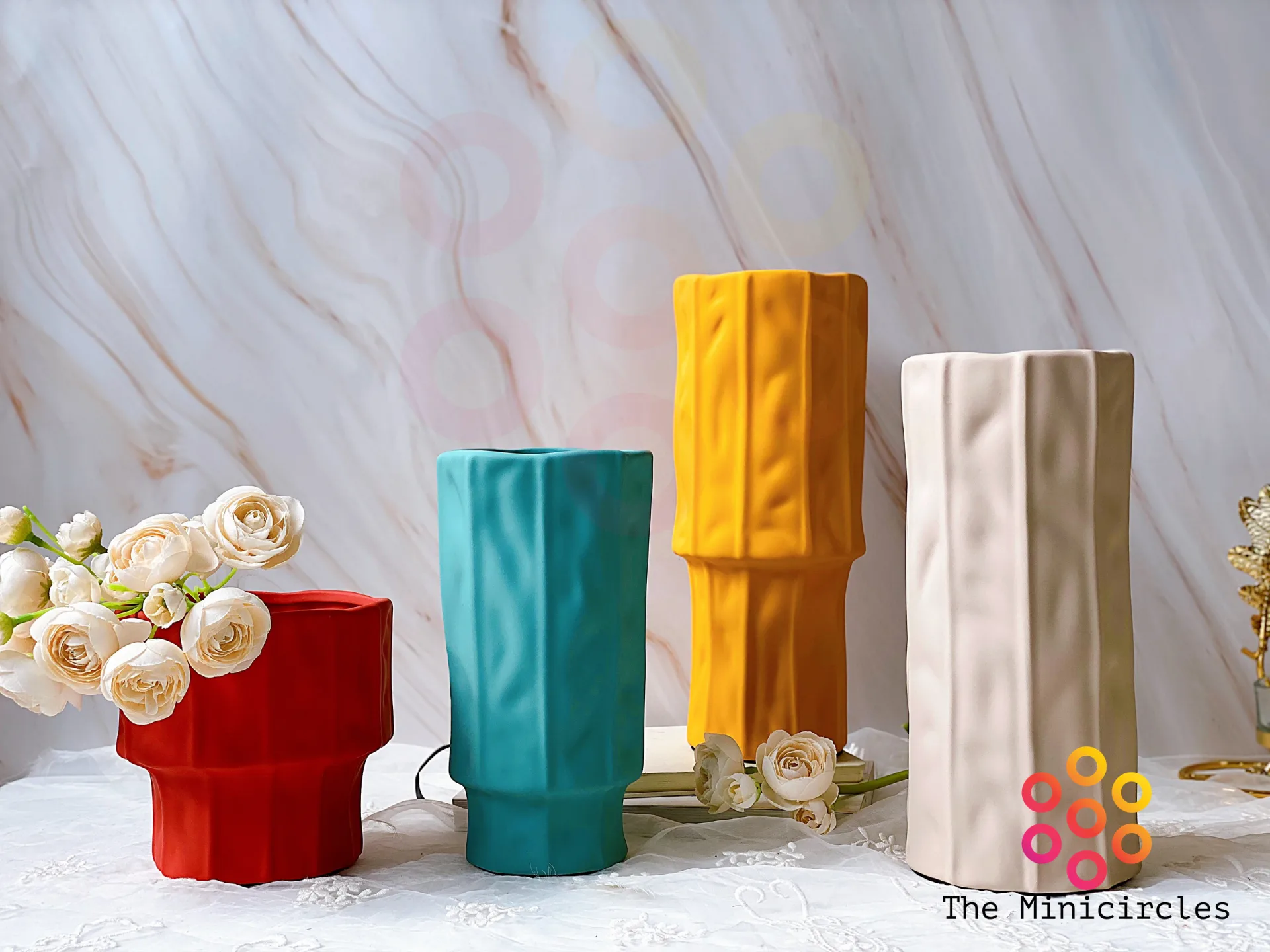 Những thiết kế lọ gốm và sứ tuyệt đẹp khiến bạn ngắm không rời mắt - Ảnh 2