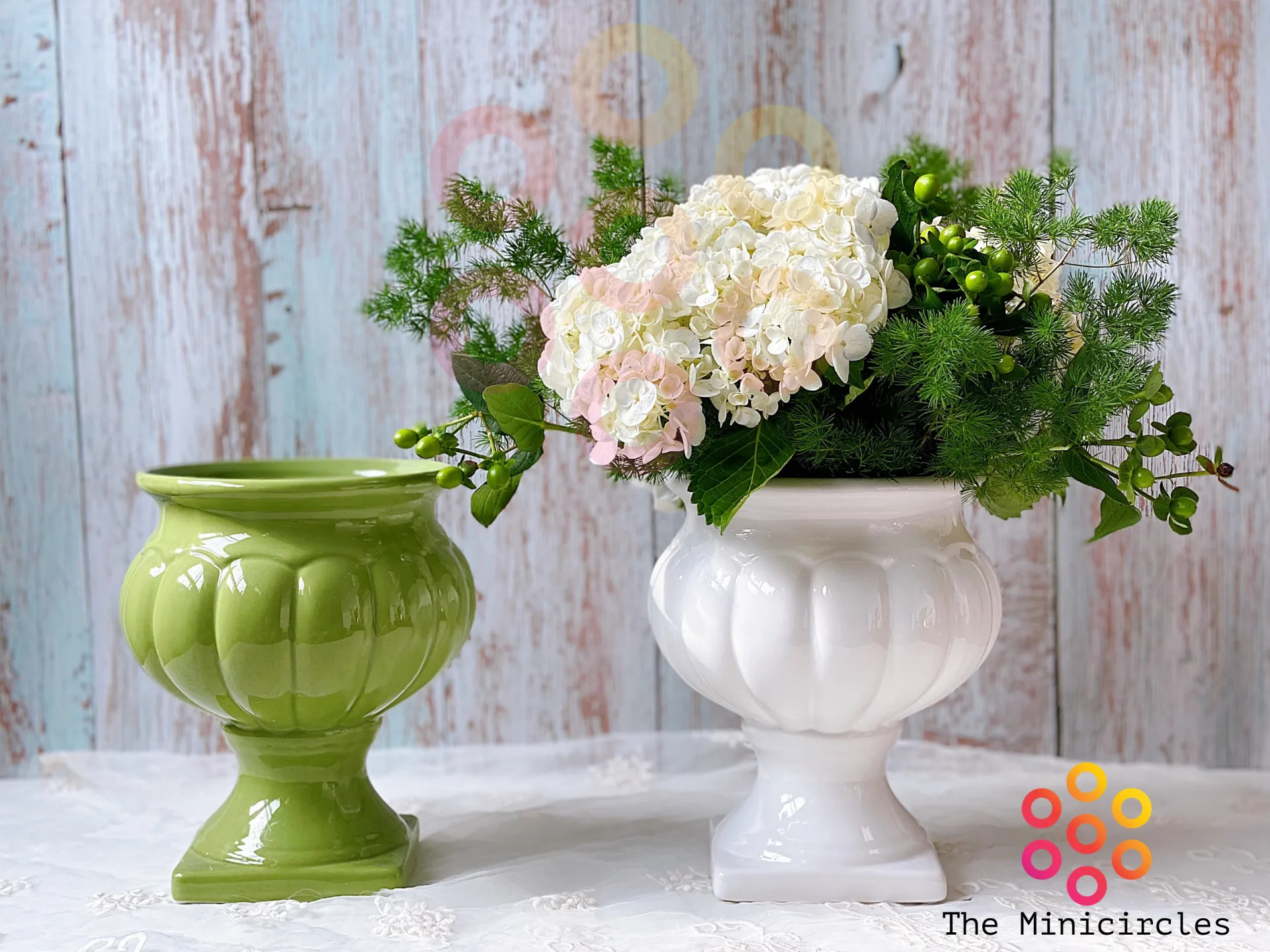 Những thiết kế lọ gốm và sứ tuyệt đẹp khiến bạn ngắm không rời mắt - Ảnh 9