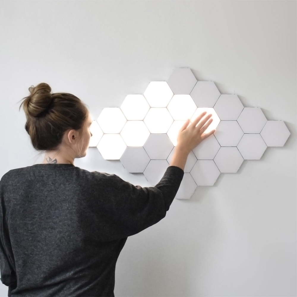 Thỏa sức sáng tạo với đèn LED cảm ứng ốp tường đa phong cách.