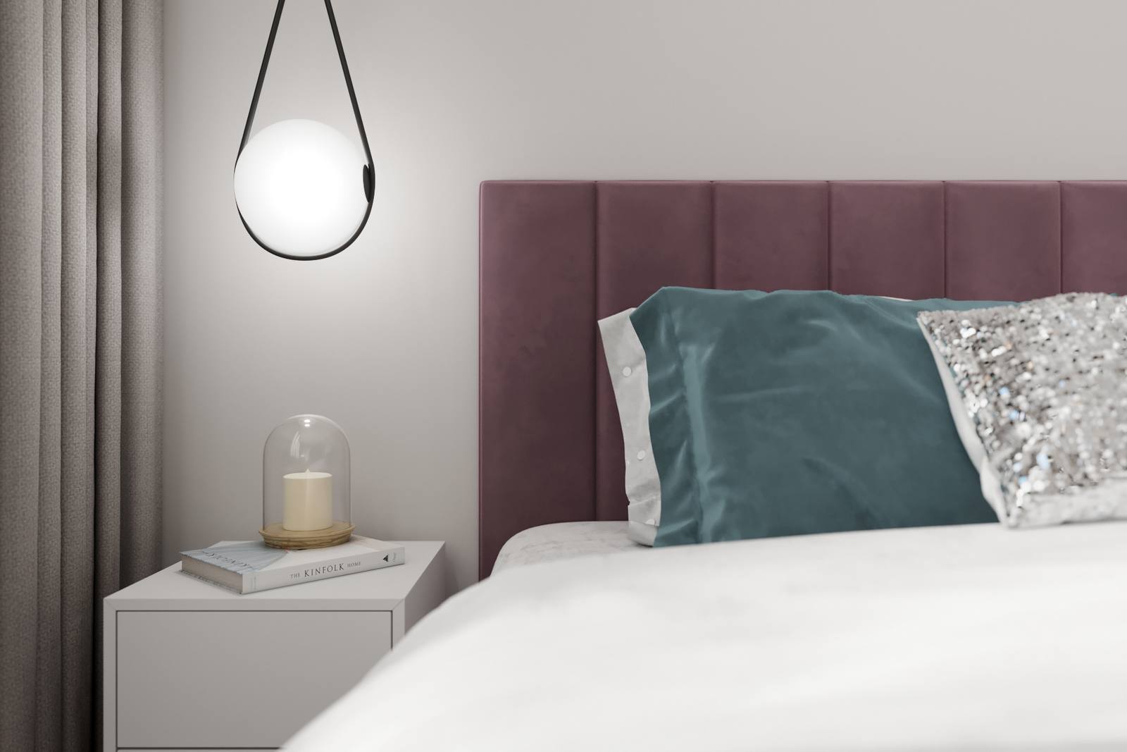Căn phòng được nhấn nhá bằng sắc xanh lá cây của những chiếc gối và màu tím ở khu vực đầu giường để thêm phần nổi bật.