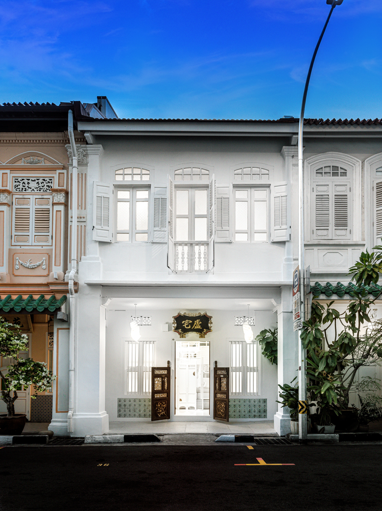 Canvas House, ngôi nhà chỉ dùng độc nhất màu trắng tại Singapore - Ảnh 1