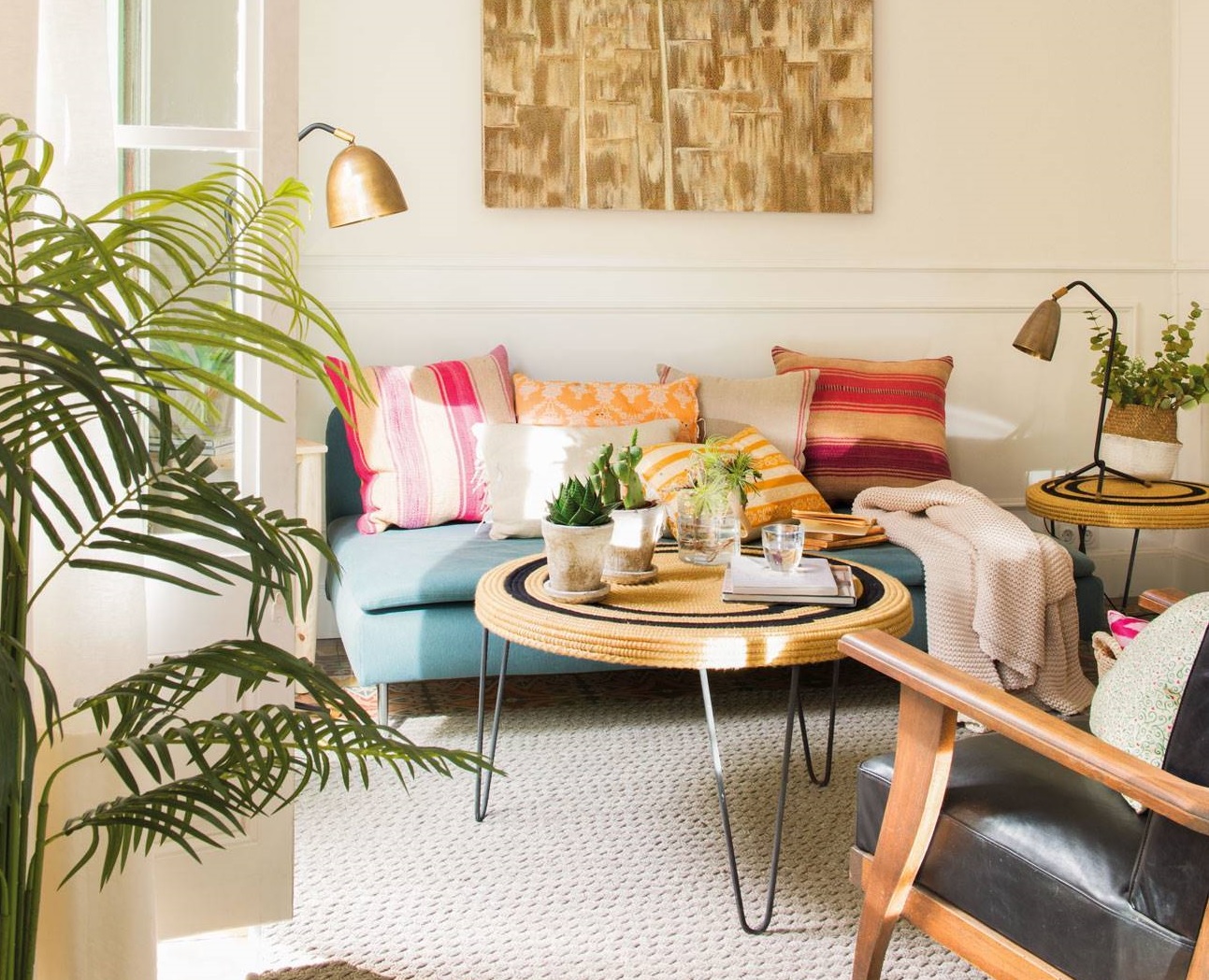 Ghế sofa và bàn nước: Những ý tưởng "ghép đôi" hoàn hảo cho phòng khách