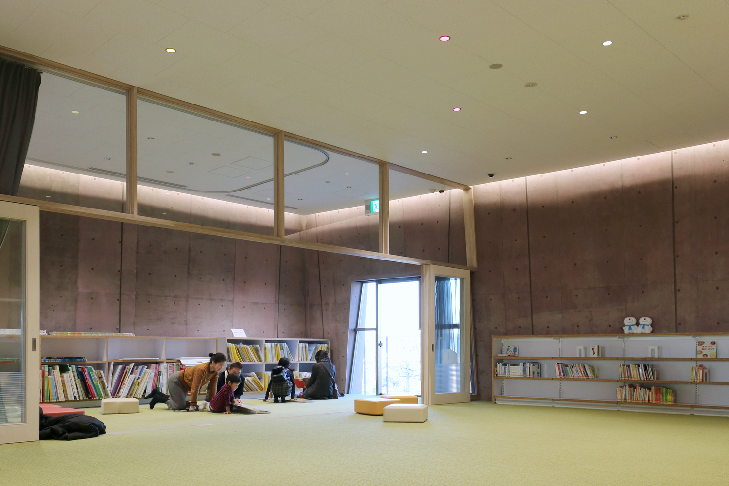 Matsubara: Thư viện độc đáo giữa ao nước tại Osaka, Nhật Bản - Ảnh 5
