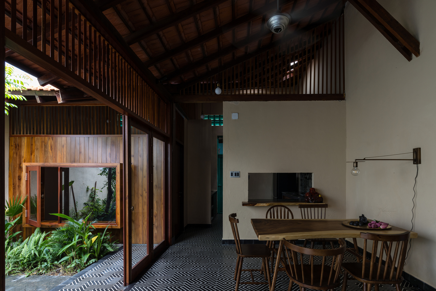 Hồng Ngự House: Chuyện về 'ngôi nhà mới trên mảnh đất cũ' tại Đồng bằng sông Cửu Long - Ảnh 9