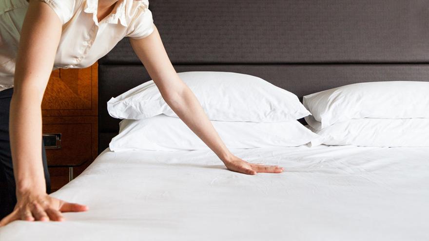 Cách làm sạch nệm đơn giản, hiệu quả để giường ngủ luôn sạch và thơm
