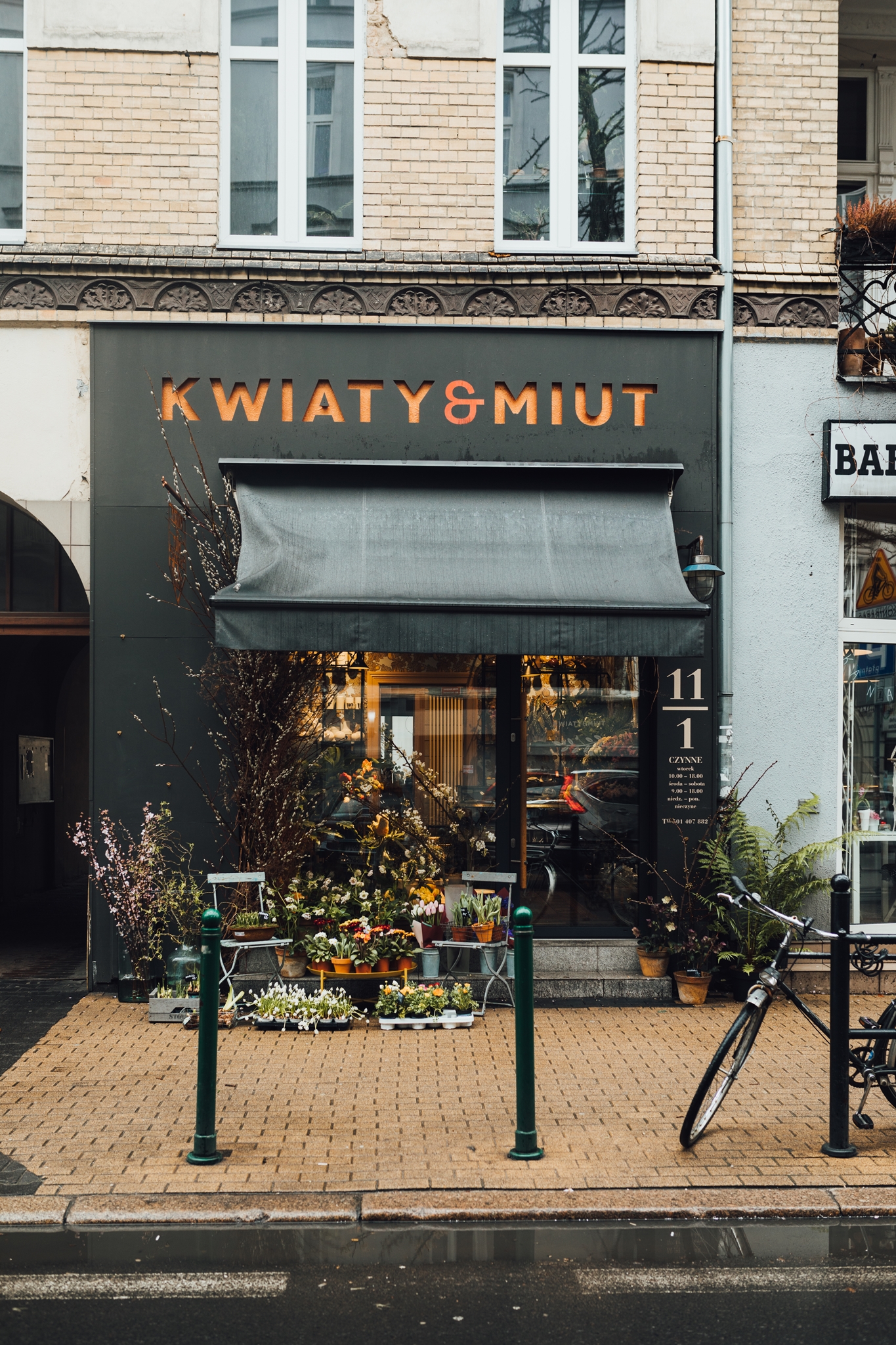 Cửa hàng hoa Kwiaty & Miut của họ khá nổi tiếng tại thành phố Poznań của đất nước Ba Lan xinh đẹp.