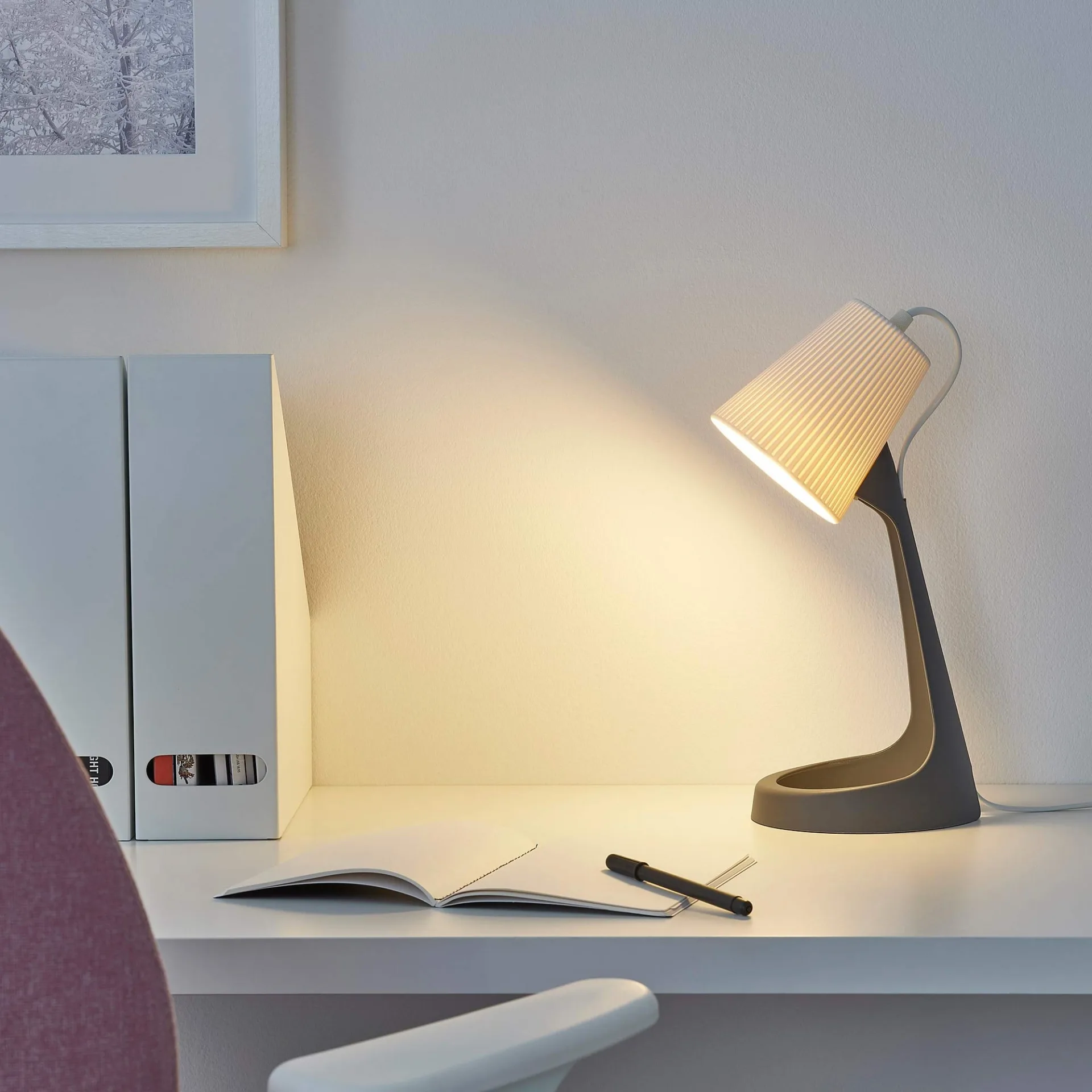 Góc làm việc gọn gàng, tiện nghi với 4 sản phẩm đến từ thương hiệu nội thất IKEA - Ảnh 2
