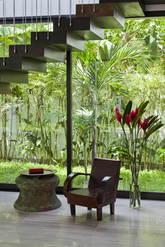 Thảo Điền House: Biệt thự ngoại ô Sài Gòn với những 'bức tường xanh' cùng bể bơi mát rượi - Ảnh 13