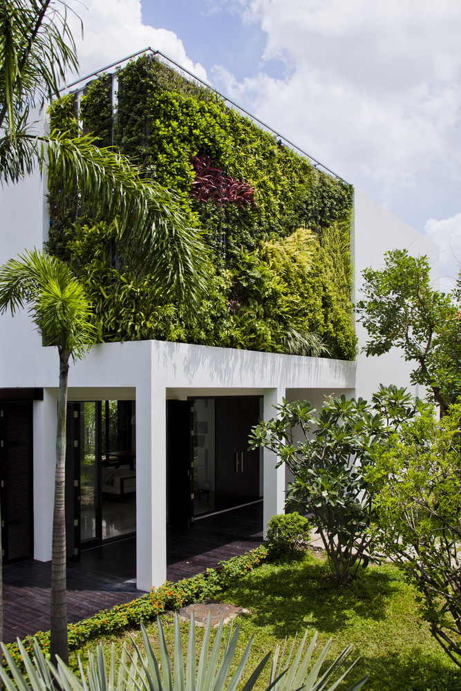 Thảo Điền House: Biệt thự ngoại ô Sài Gòn với những 'bức tường xanh' cùng bể bơi mát rượi - Ảnh 18