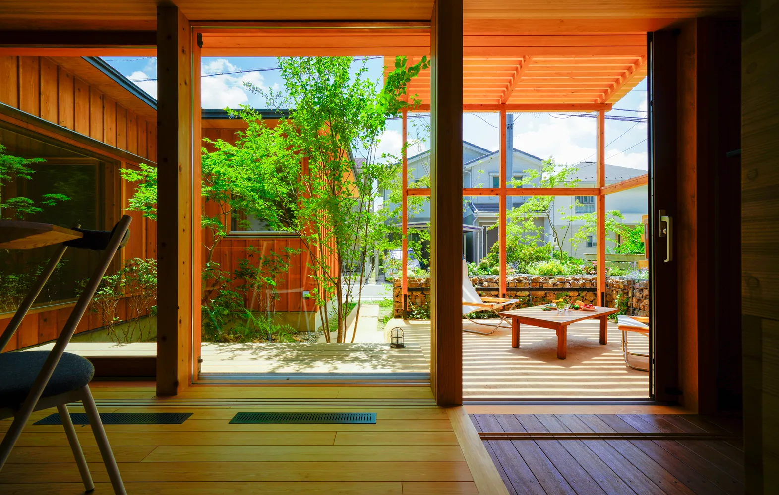 Ngôi nhà với khoảng sân vườn nhỏ bình yên, nên thơ trong lòng Kakamigahara, Nhật Bản - Ảnh 10