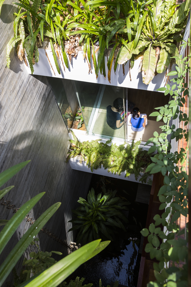 Ngôi nhà 700m² với vườn treo và sân thượng như “công viên thu nhỏ” tại Đà Nẵng - Ảnh 4