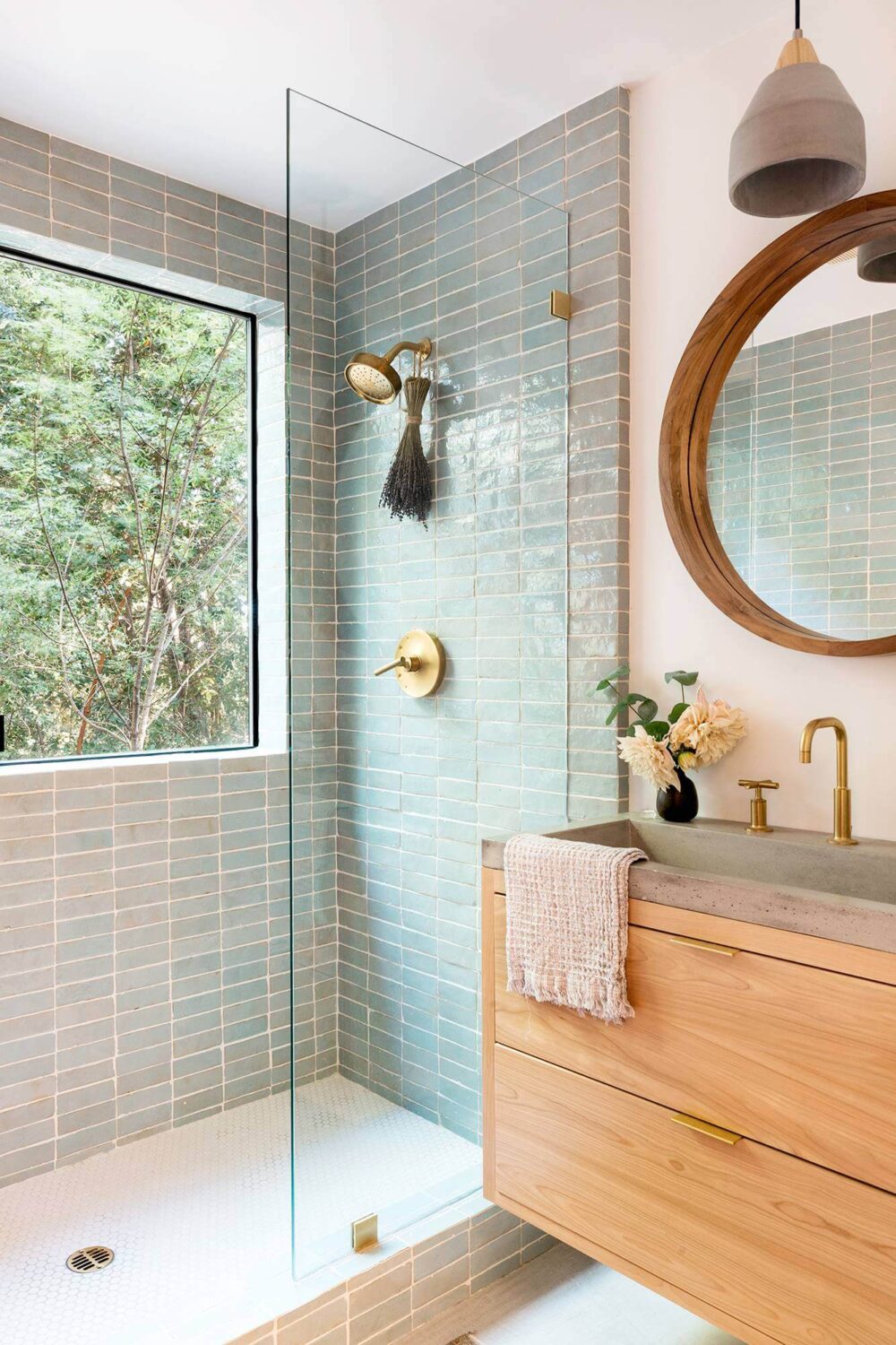 4 màu gạch tuyệt vời giúp phòng tắm nhỏ trở nên đẹp và rộng hơn - Ảnh 5