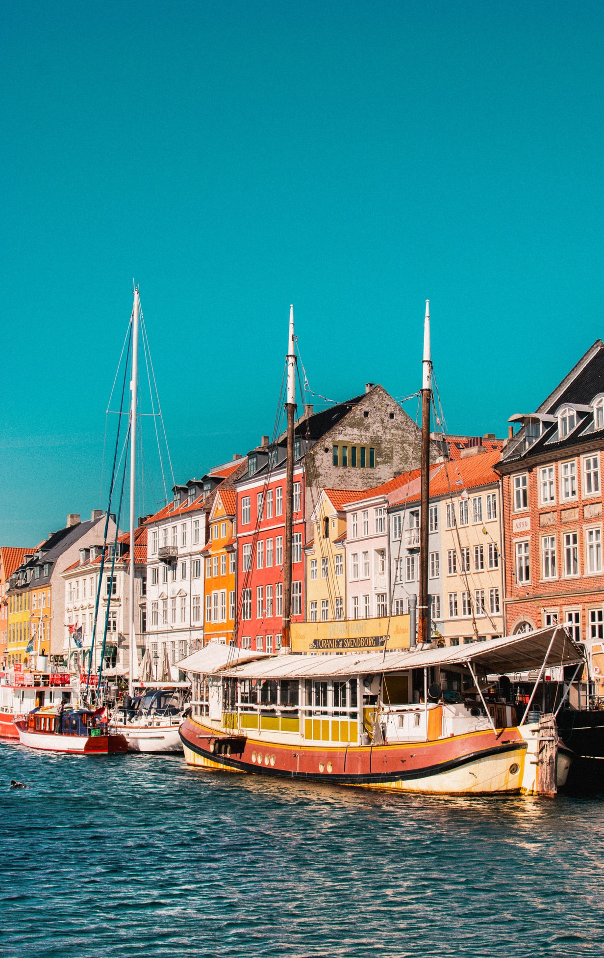Là “Thủ đô Kiến trúc Thế giới” vào năm 2023, Thủ đô Copenhagen sẽ tổ chức một loạt các sự kiện và chương trình lớn với chủ đề “Tương lai bền vững - Không bỏ lại ai phía sau”. 