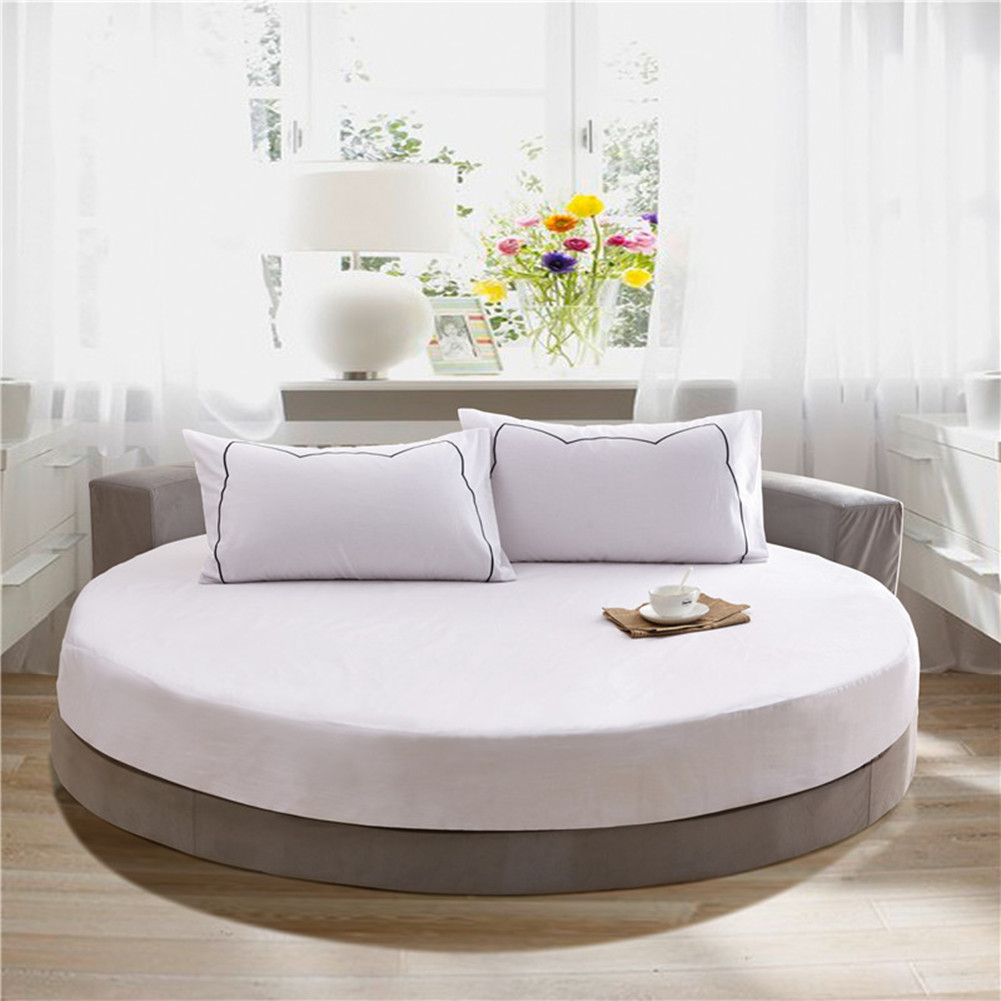 So với những kiểu giường hình chữ nhật quen thuộc thì giường hình tròn có phần mới mẻ hơn so với người tiêu dùng. 