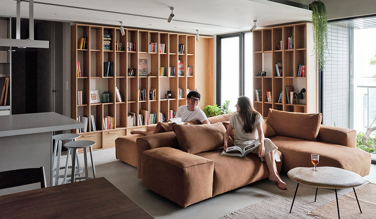 Căn hộ mang phong cách Á - Âu ấn tượng của cặp đôi vượt qua hơn 8500km để thành vợ chồng