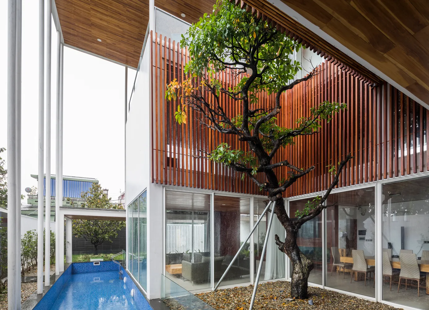House of P&T: Ngôi nhà sang trọng, kết nối với thiên nhiên thoáng đãng giữa xứ Huế mộng mơ - Ảnh 5