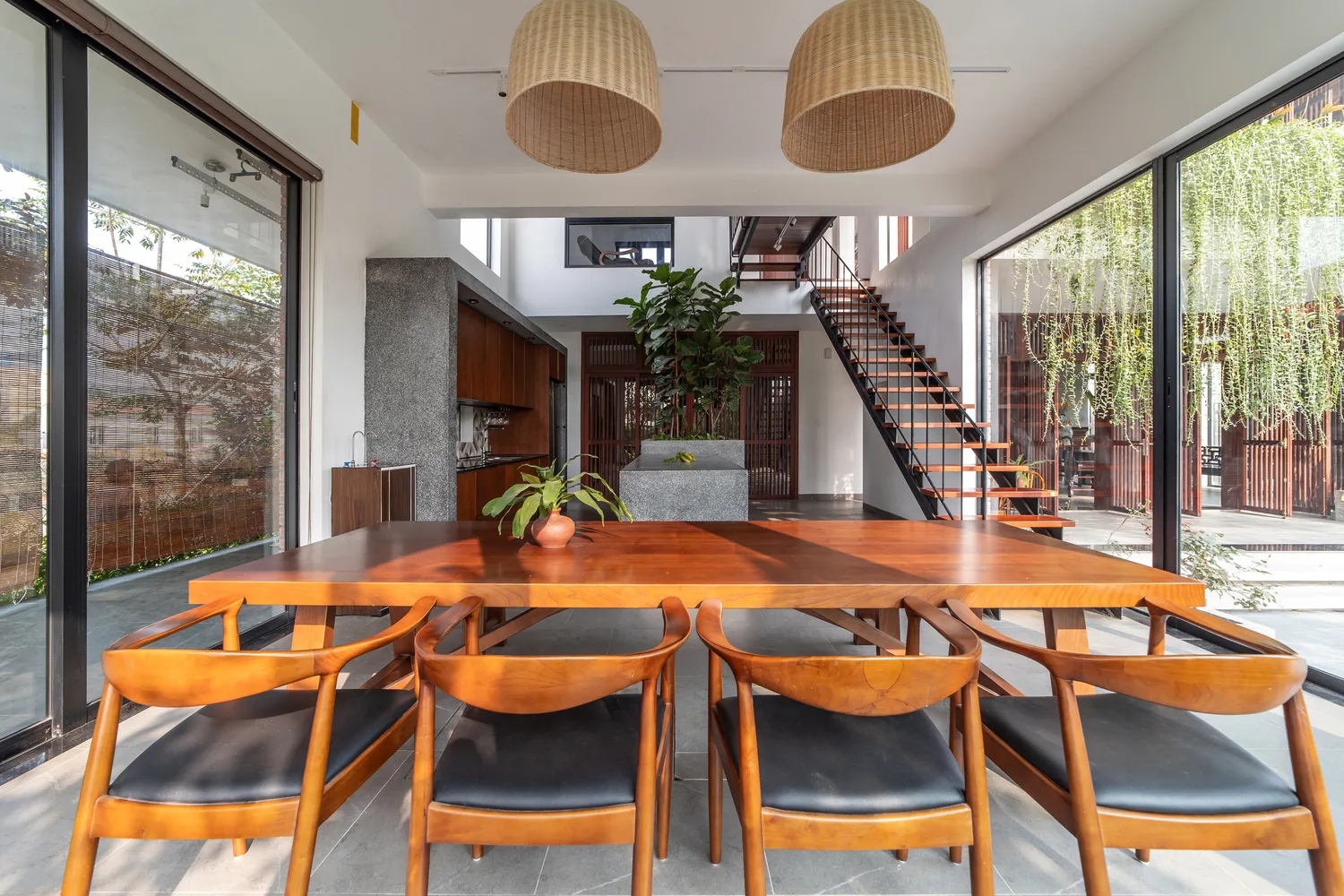 Thái Bình House: Ngôi nhà vùng quê mang hơi hướng truyền thống Bắc Bộ pha lẫn nét hiện đại ấn tượng- Ảnh 13