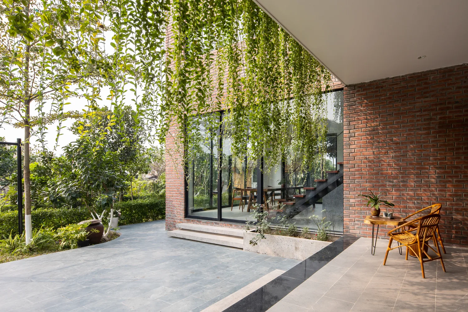 Thái Bình House: Ngôi nhà vùng quê mang hơi hướng truyền thống Bắc Bộ pha lẫn nét hiện đại ấn tượng- Ảnh 5