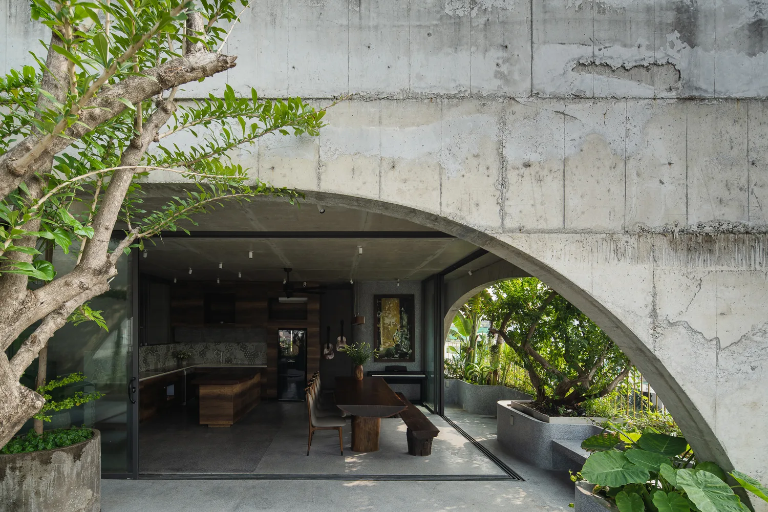 Hoa's House: Ngôi nhà 