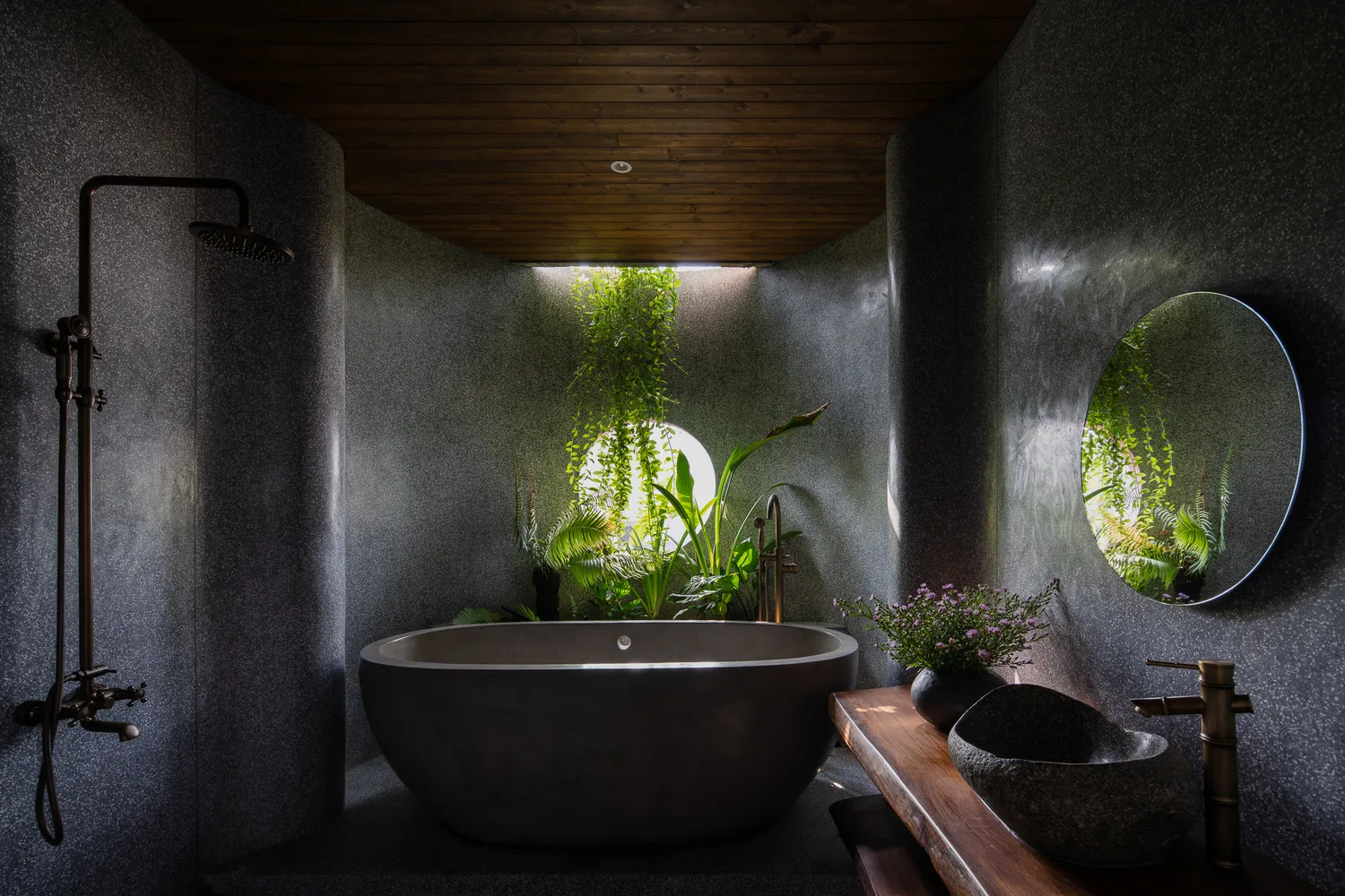 Hoa's House: Ngôi nhà 