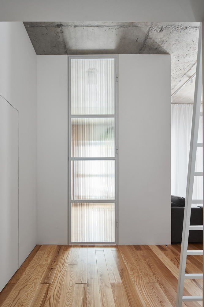 Căn hộ 43m² tối giản của cô nàng độc thân với thiết kế phòng bếp sắc hồng ngọt ngào và nổi bật  - Ảnh 9