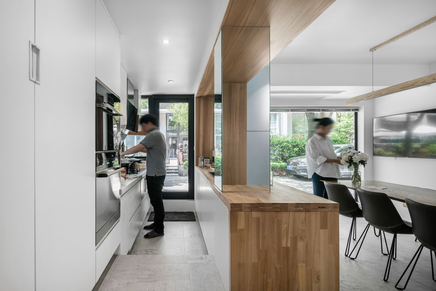 Ngôi nhà 260m² tại Thượng Hải được bố mẹ đầu tư cả khu vui chơi thu nhỏ cho 2 nàng công chúa - Ảnh 12