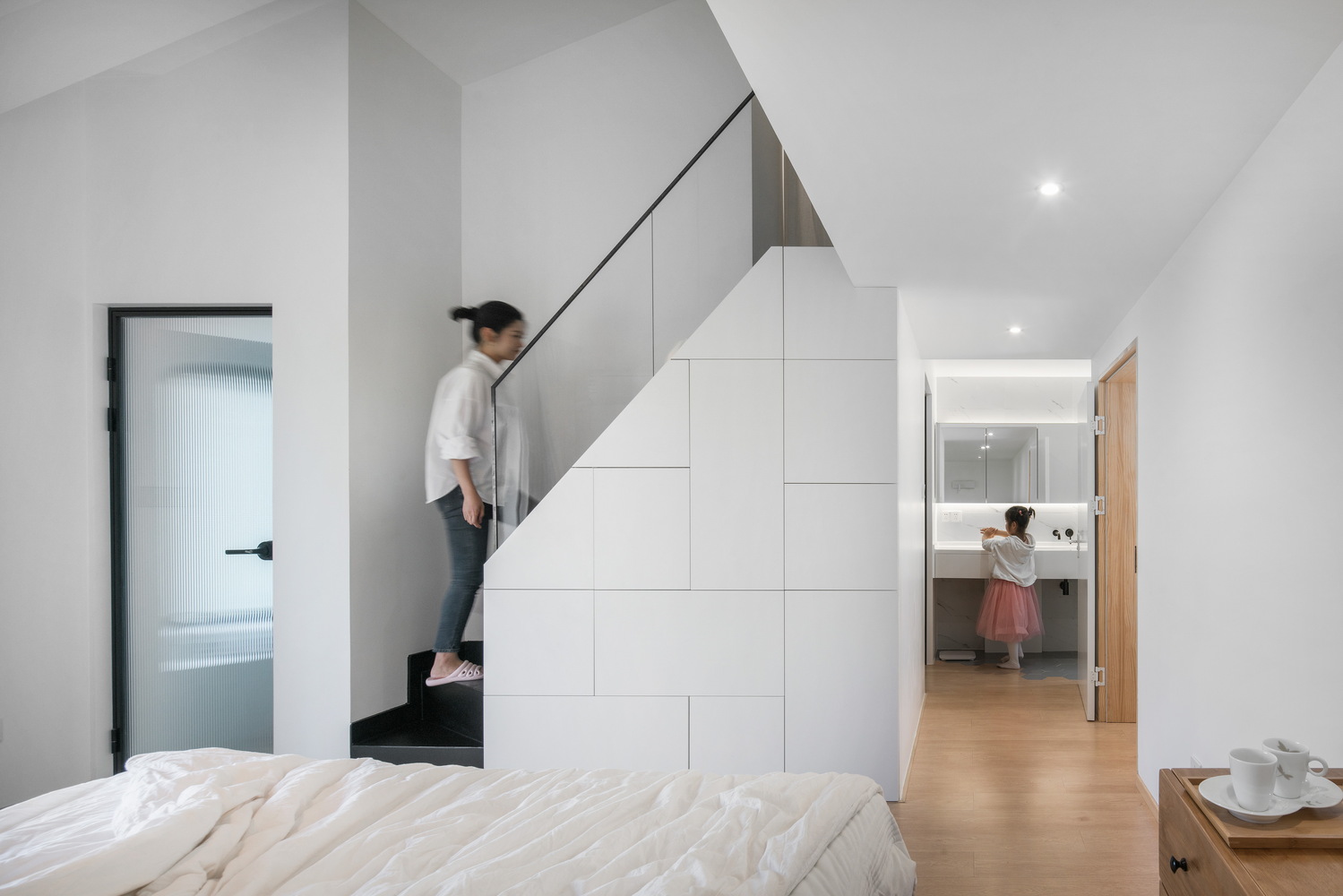 Ngôi nhà 260m² tại Thượng Hải được bố mẹ đầu tư cả khu vui chơi thu nhỏ cho 2 nàng công chúa - Ảnh 15