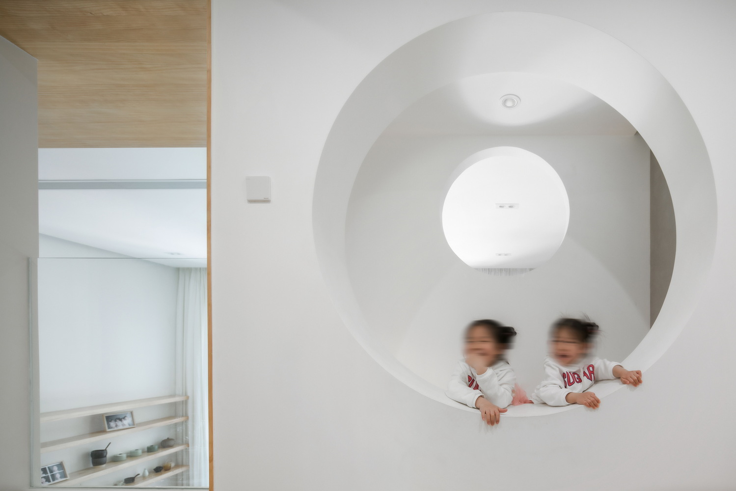 Ngôi nhà 260m² tại Thượng Hải được bố mẹ đầu tư cả khu vui chơi thu nhỏ cho 2 nàng công chúa - Ảnh 19