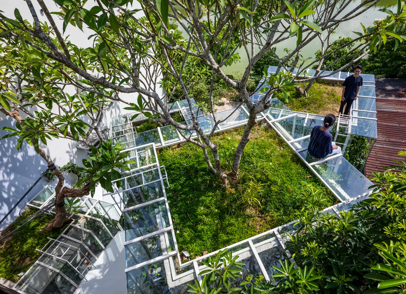 Labri House, ngôi nhà an yên như “khu rừng thu nhỏ” của cặp vợ chồng an dưỡng tuổi già tại Huế - Ảnh 18