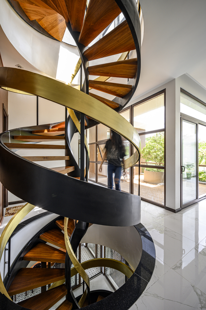 Biệt thự Cần Thơ 1800m² sang chảnh mà gần gũi, thu hút người nhìn nhờ khu vườn mướt xanh như ngọc - Ảnh 18