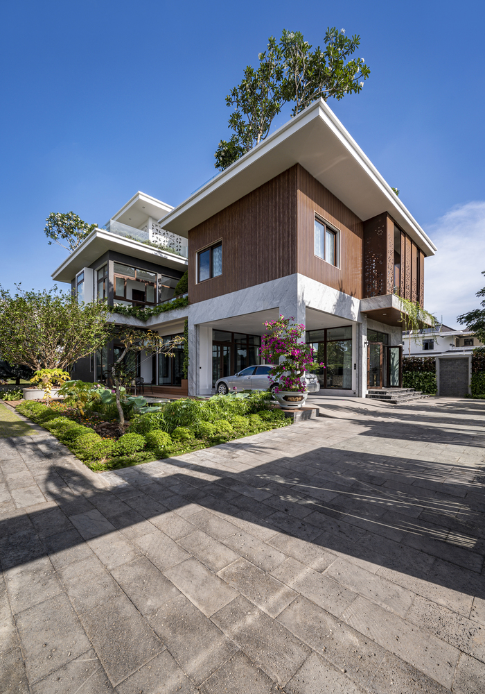 Biệt thự Cần Thơ 1800m² sang chảnh mà gần gũi, thu hút người nhìn nhờ khu vườn mướt xanh như ngọc - Ảnh 8
