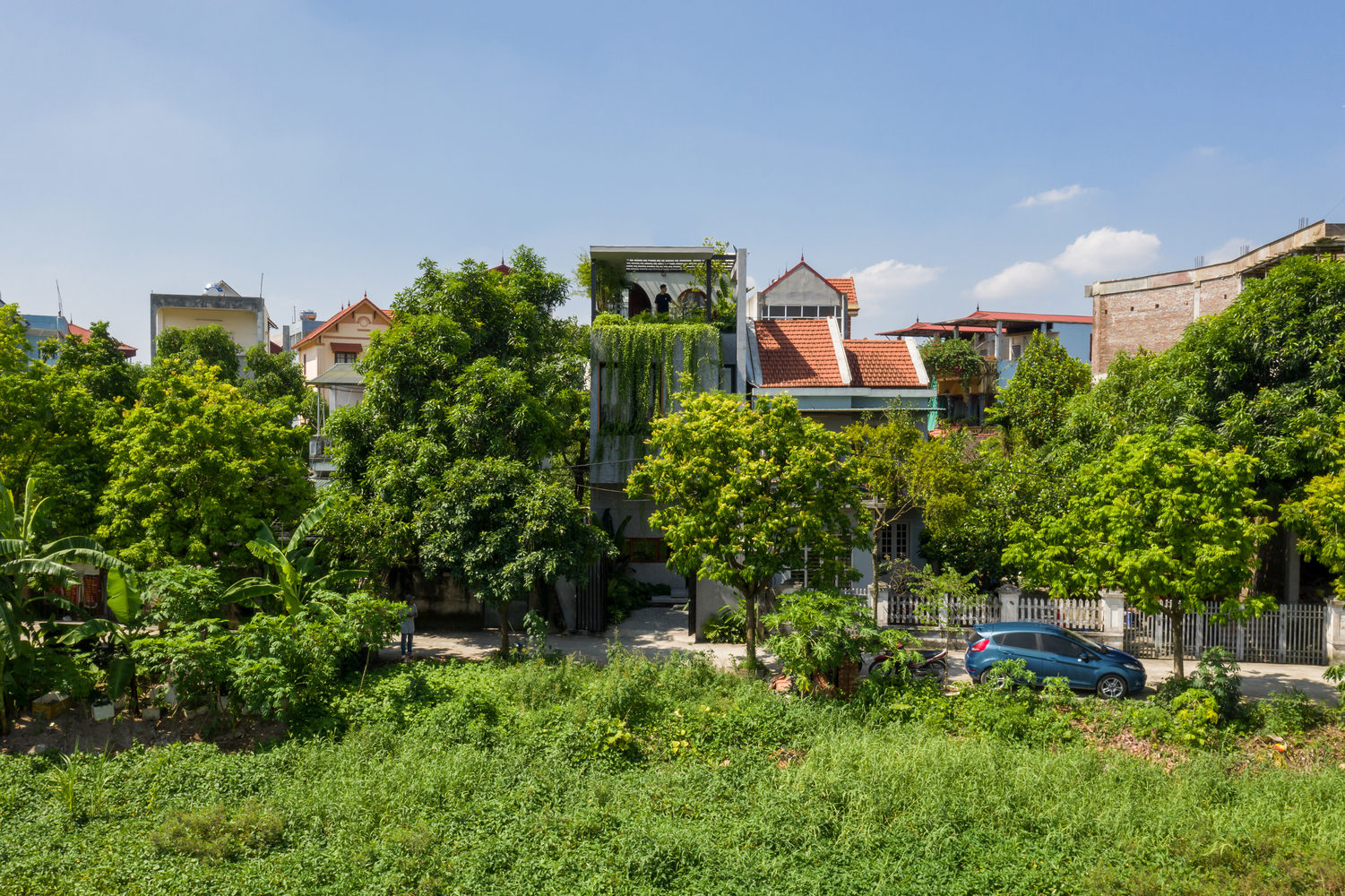 Folding House, ngôi nhà ấn tượng tại Hà Nội lấy cảm hứng từ những nếp gấp của giấy - Ảnh 17