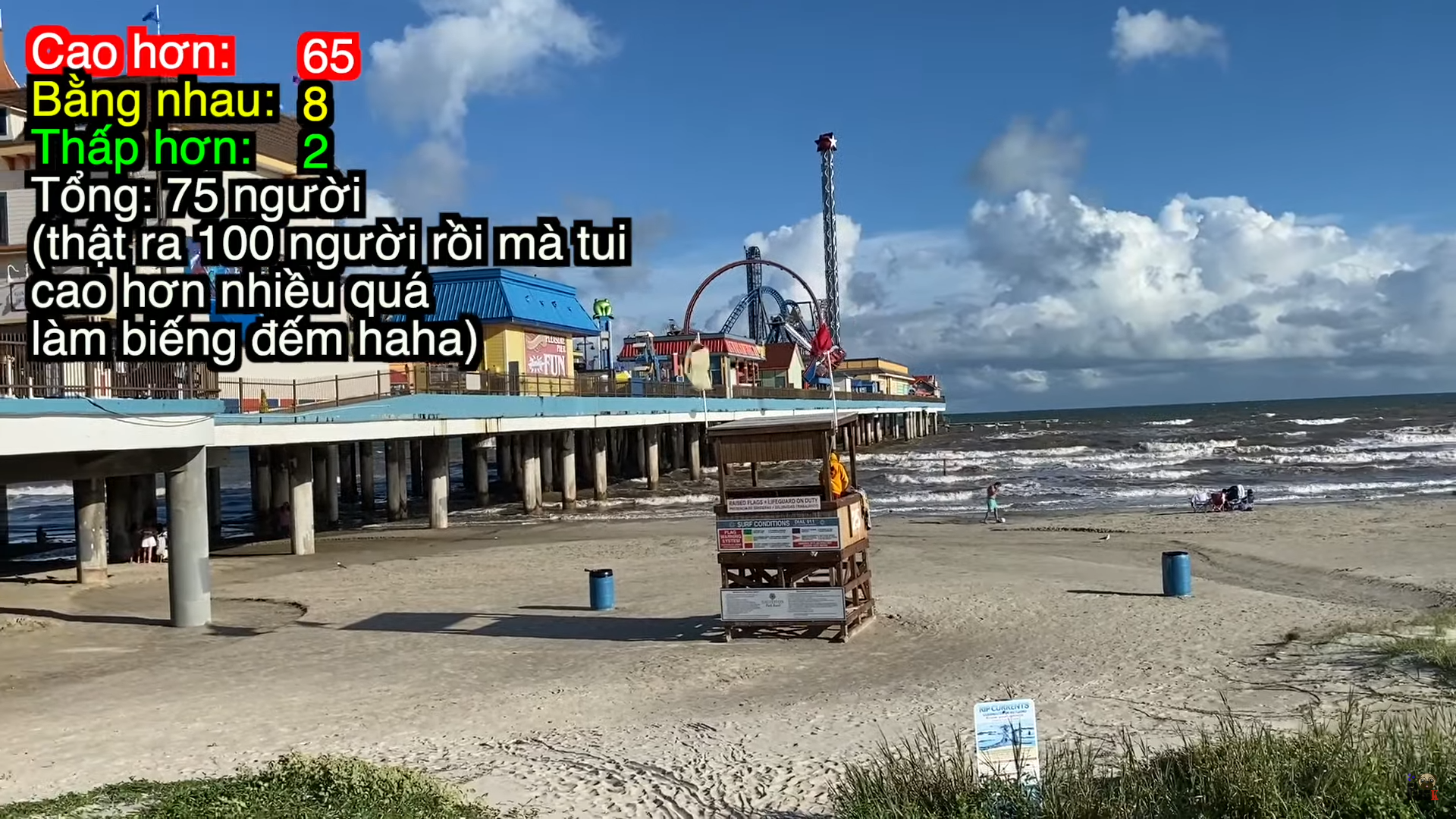 Khoa Bug tự tin đo chiều cao cùng hơn 100 người Mỹ hậu kéo chân - Ảnh 1