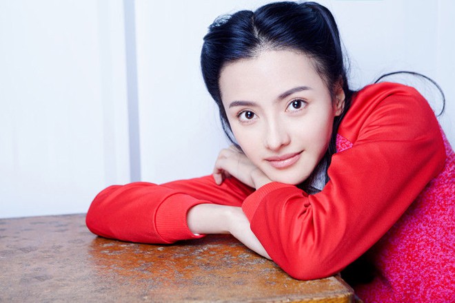 Trương Chỉ Khê hẹn hò với