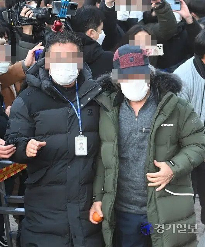 Ngày 12/12, tên tội phạm ấu dâm Cho Doo Soon được thả tự do.