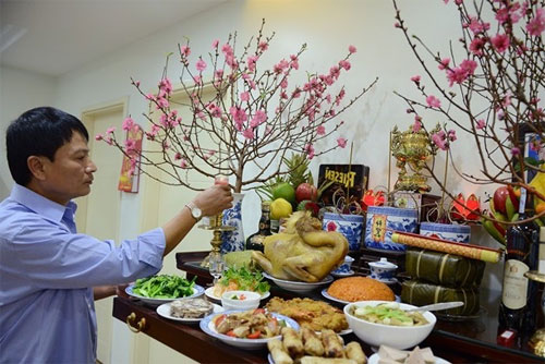 Văn khấn cúng giao thừa trong nhà cho Tết Âm lịch Nhâm Dần 2022