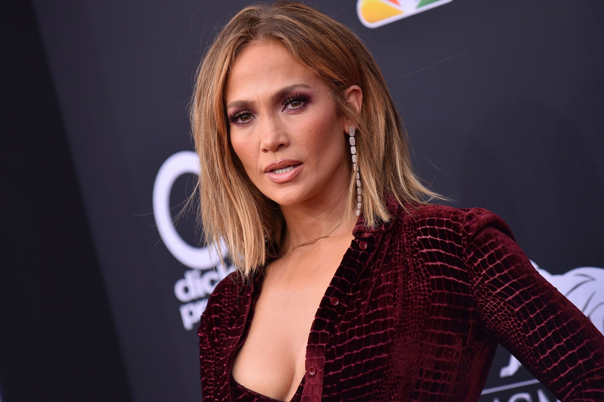 Theo Jennifer Lopez mọi chuyện trong quá khứ chỉ đúng một phần trong 10 phần sự thật.