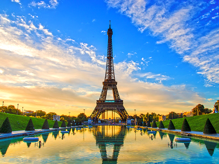 Pháp được coi là cái nôi của nền văn học thế giới.