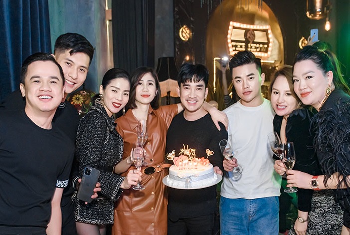 Lệ Quyên và tình trẻ kém 12 tuổi