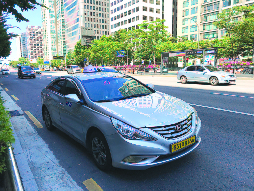 Từ ngày 20/1, Uber taxi được phép hoạt động ở thành phố Seoul (Hàn Quốc).