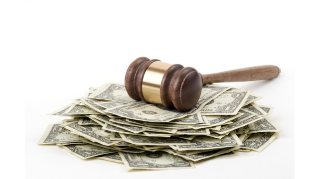Các hành vi vi phạm về việc thực hiện đổi tiền không đúng quy định của pháp luật sẽ bị xử phạt.
