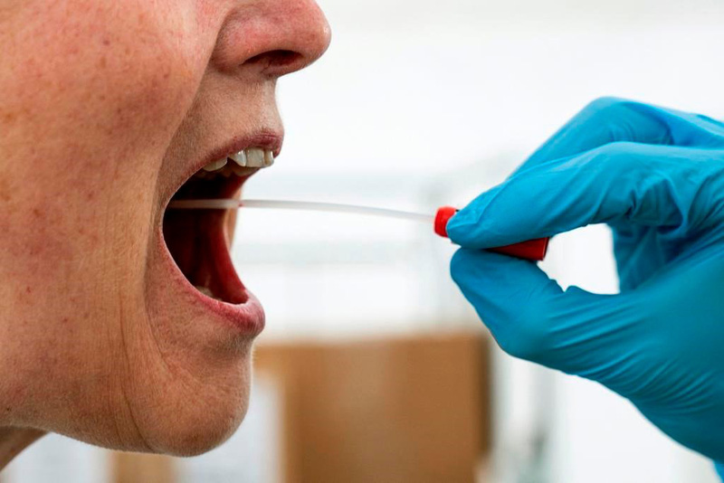 Nhiều nhà nghiên cứu cũng ghi nhận những triệu chứng ở lưỡi và miệng liên quan đến chủng mới của virus corona mới.