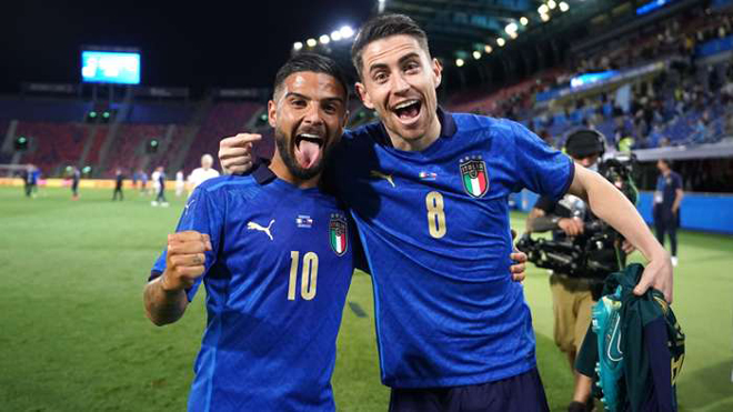 Nam ca sĩ nhận định Italia có thể vô địch EURO năm nay.