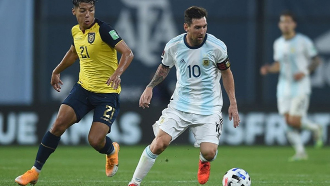 Messi vẫn đang vất vả nhọc nhằn để tìm lấy danh hiệu đầu đời với Argentina