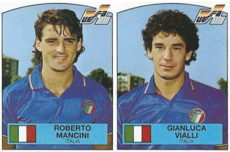 Cả Roberto Mancini và Gianluca Vialli cũng đều từng chinh chiến trong màu áo ĐTQG Italia