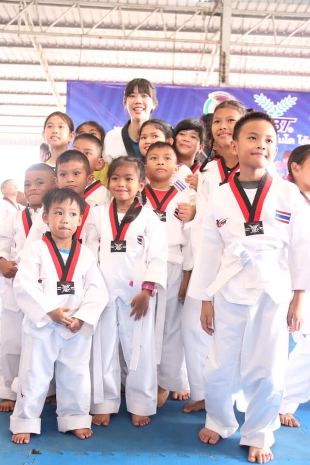 Panipak Wongpattanakit trở thành người hùng, người truyền cảm hứng cho các em nhỏ, cô trở thành Đại sứ thể thao du lịch của Thái Lan.