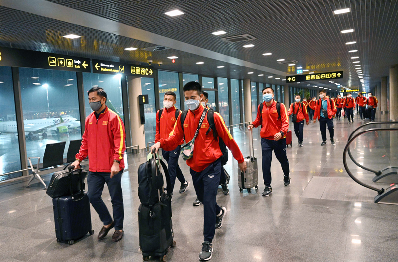 ĐT Việt Nam đã di chuyển đến Lithuania để chuẩn bị thi đấu World Cup Futsal