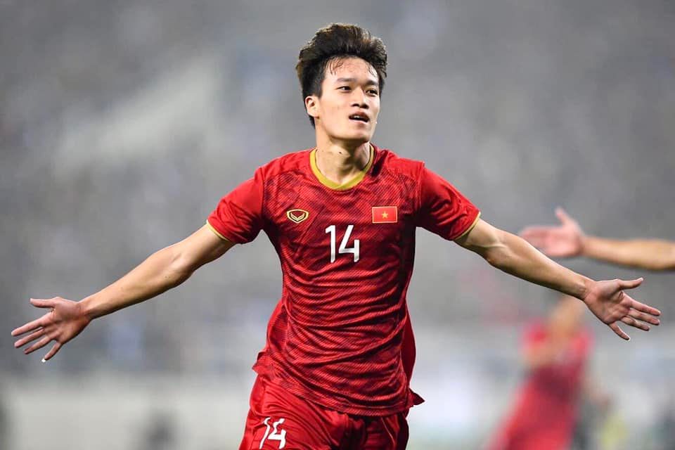 Hoàng Đức giành Quả bóng Vàng Việt Nam 2021